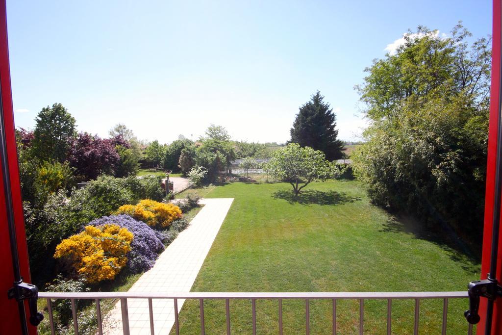 Agriturismo Borgo Tecla Rosà Eksteriør bilde