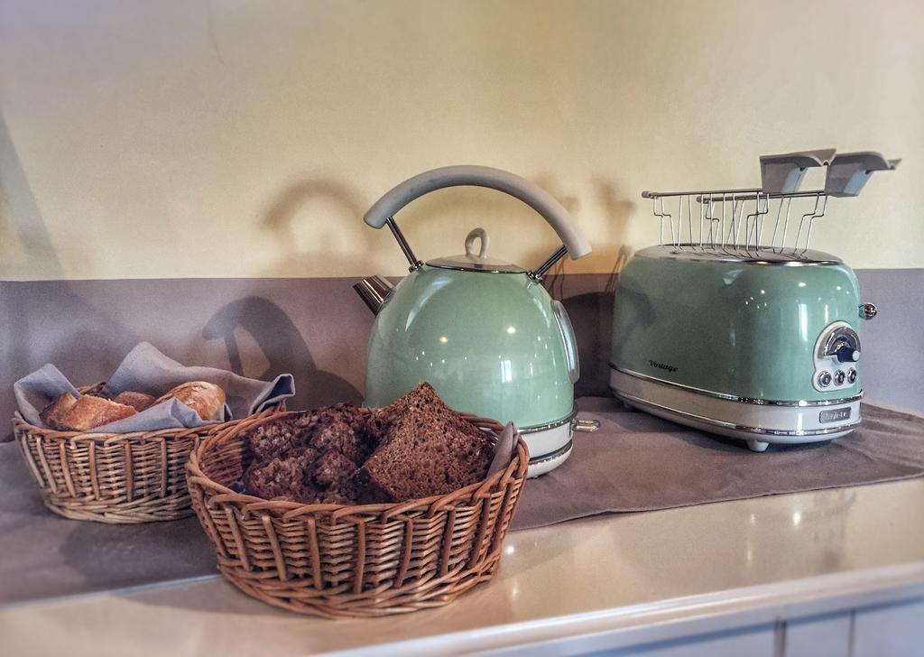 Agriturismo Borgo Tecla Rosà Eksteriør bilde