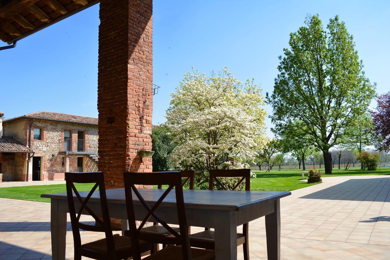 Agriturismo Borgo Tecla Rosà Eksteriør bilde